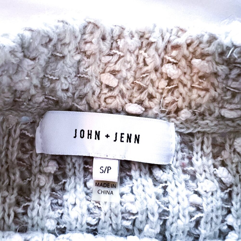 Anthropologie John + Jenn Bell Sleeve Nubby Sweater Small - Picture 4 of 9
